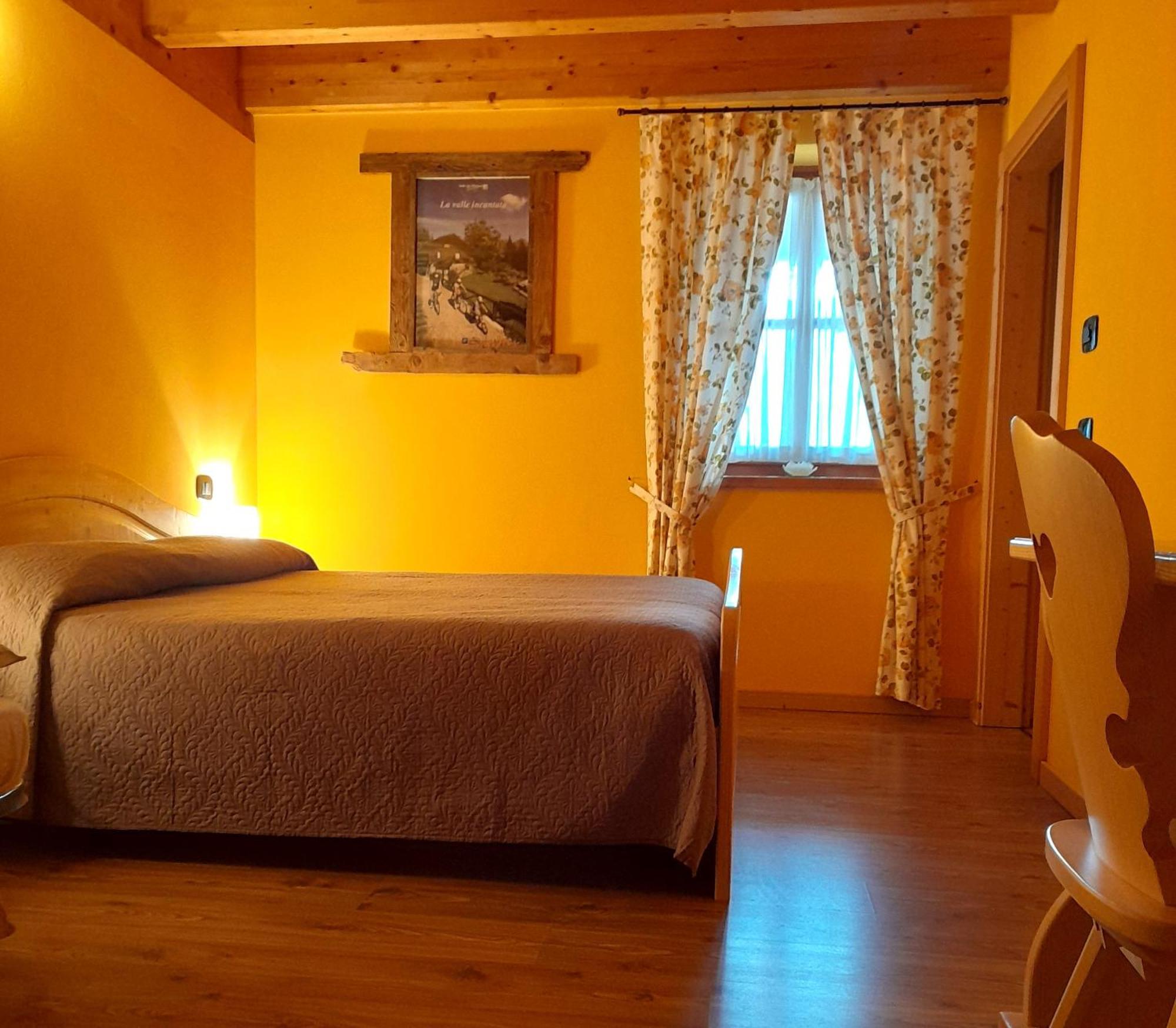 B&B Chalet Dolomiti Sant'Orsola Exteriér fotografie